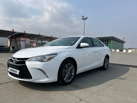 Toyota Camry 2017 года за 5 300 000 тг. в Актау – фото 2