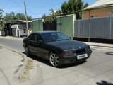 BMW 318 1992 года за 900 000 тг. в Шымкент – фото 2