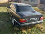 Mercedes-Benz E 230 1991 года за 950 000 тг. в Алматы – фото 4
