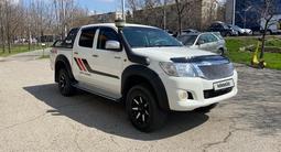 Toyota Hilux 2013 года за 10 400 000 тг. в Алматы – фото 2