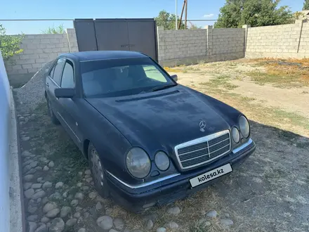 Mercedes-Benz E 200 1995 года за 1 300 000 тг. в Тараз – фото 6