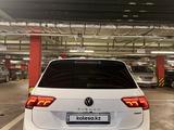 Volkswagen Tiguan 2022 года за 15 000 000 тг. в Шымкент – фото 3