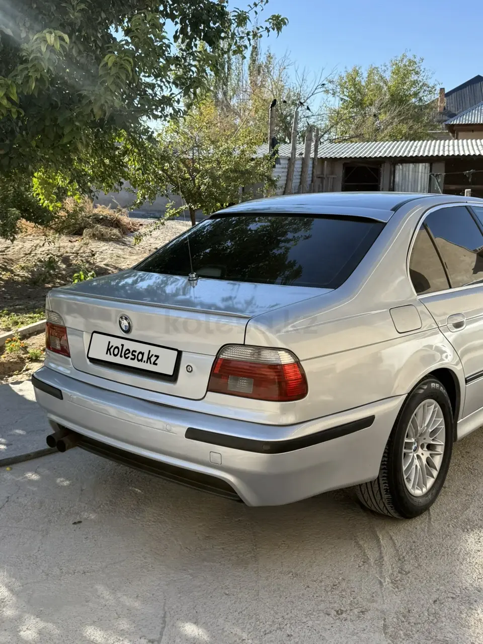 BMW 5 Series, 2002