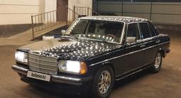 Mercedes-Benz E 300 1981 года за 4 000 000 тг. в Жезказган