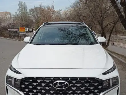 Hyundai Santa Fe 2023 года за 20 000 000 тг. в Алматы