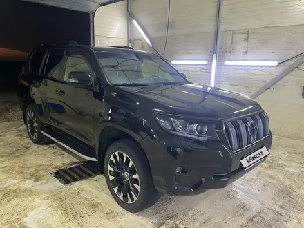 Toyota Land Cruiser Prado 2019 года за 29 500 000 тг. в Астана