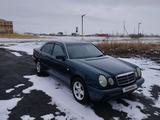 Mercedes-Benz E 230 1996 годаfor2 200 000 тг. в Аксу