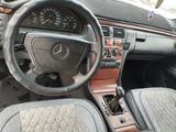 Mercedes-Benz E 230 1996 годаfor2 200 000 тг. в Аксу – фото 3
