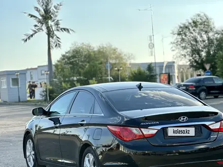 Hyundai Sonata 2012 года за 4 100 000 тг. в Актобе – фото 4