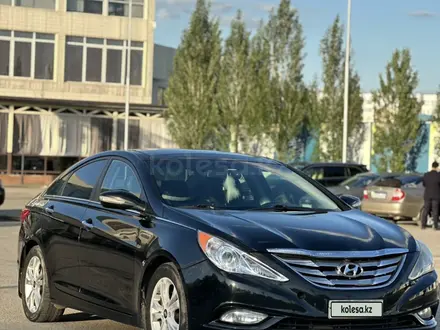 Hyundai Sonata 2012 года за 4 100 000 тг. в Актобе – фото 3