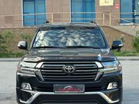 Toyota Land Cruiser 2017 годаfor39 500 000 тг. в Астана