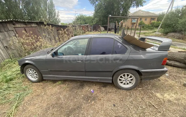 BMW 325 1993 года за 500 000 тг. в Семей