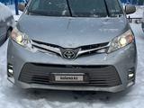 Toyota Sienna 2015 года за 13 000 000 тг. в Астана