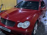 Mercedes-Benz C 230 2005 года за 2 700 000 тг. в Уральск – фото 5