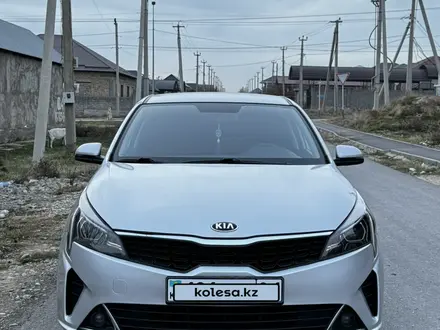 Kia Rio 2020 года за 7 500 000 тг. в Шымкент – фото 2