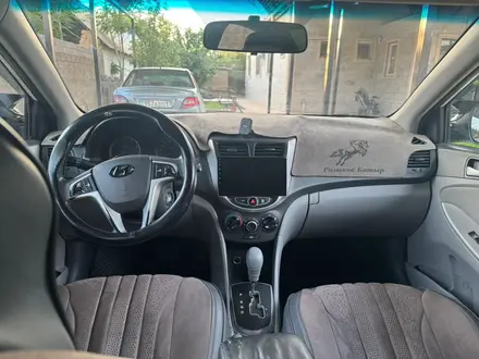 Hyundai Accent 2013 года за 3 900 000 тг. в Шымкент – фото 7