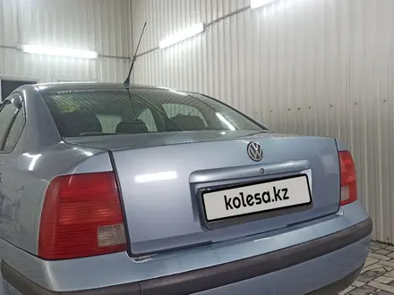 Volkswagen Passat 1998 года за 3 000 000 тг. в Затобольск – фото 14