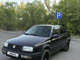 Volkswagen Vento 1993 года за 700 000 тг. в Караганда – фото 2