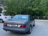 Mercedes-Benz E 230 1991 года за 950 000 тг. в Туркестан – фото 4