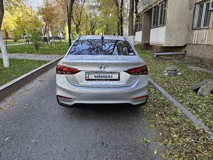 Hyundai Accent 2017 года за 6 750 000 тг. в Шымкент – фото 27