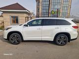 Toyota Highlander 2019 года за 20 000 000 тг. в Актау – фото 2