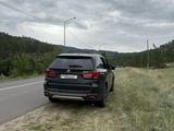 BMW X5 2018 года за 19 500 000 тг. в Астана – фото 2