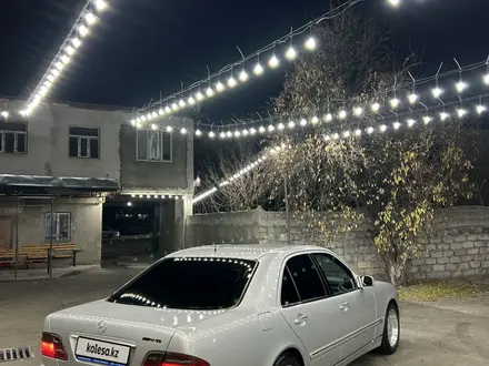 Mercedes-Benz E 280 2000 года за 5 500 000 тг. в Туркестан – фото 29