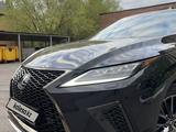 Lexus RX 200t 2022 года за 31 500 000 тг. в Астана – фото 2