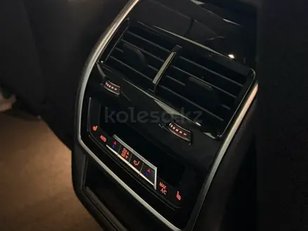 BMW X7 XDrive 40i 2025 года за 83 113 000 тг. в Аксу – фото 20