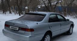 Toyota Camry 1998 годаfor2 850 000 тг. в Усть-Каменогорск – фото 4