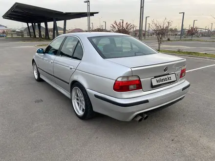 BMW 525 2002 года за 5 000 000 тг. в Шымкент – фото 3