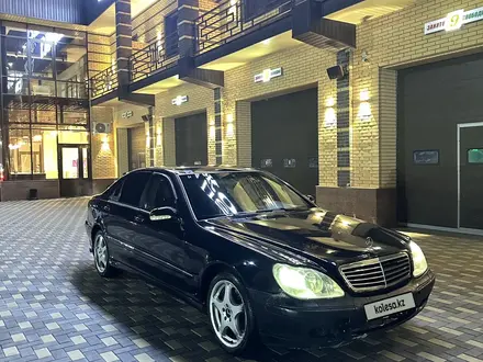 Mercedes-Benz S 500 2001 года за 2 700 000 тг. в Алматы – фото 12