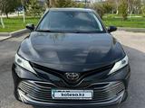 Toyota Camry 2019 года за 14 200 000 тг. в Шымкент – фото 3