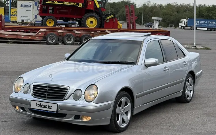 Mercedes-Benz E 240 1999 года за 4 500 000 тг. в Алматы
