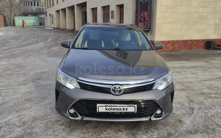 Toyota Camry 2015 годаүшін11 100 000 тг. в Караганда