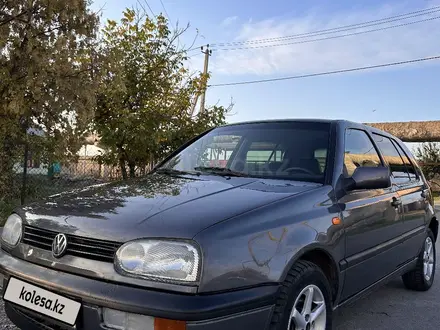 Volkswagen Golf 1996 года за 2 000 000 тг. в Шымкент