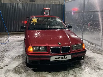 BMW 325 1991 года за 1 300 000 тг. в Павлодар