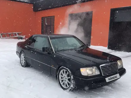 Mercedes-Benz E 220 1993 года за 1 000 000 тг. в Астана – фото 4