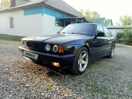 BMW 525 1994 года за 2 400 000 тг. в Жаркент
