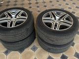 Комплект дисков, резина Michelin за 330 000 тг. в Алматы