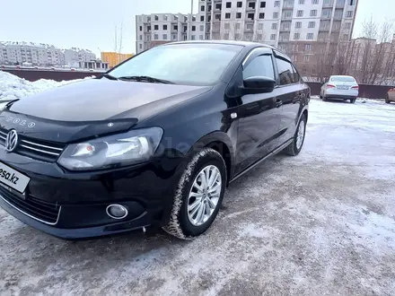 Volkswagen Polo 2013 года за 4 500 000 тг. в Актобе – фото 2