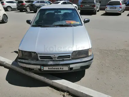 Nissan Primera 1993 года за 1 100 000 тг. в Семей