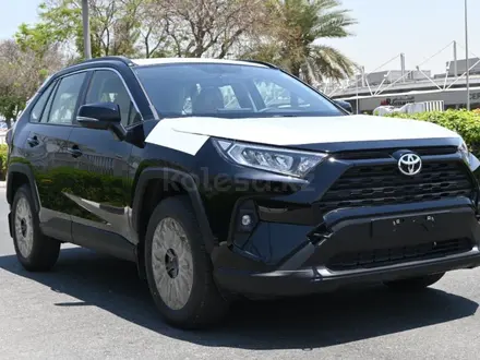 Toyota RAV4 2023 года за 21 000 000 тг. в Астана