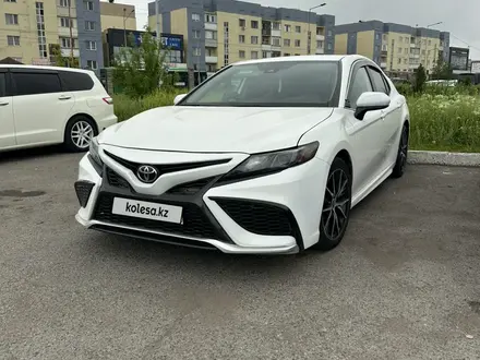 Toyota Camry 2020 годаүшін13 400 000 тг. в Алматы