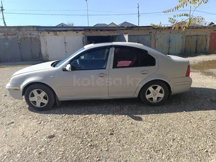 Volkswagen Jetta 2001 года за 1 800 000 тг. в Шымкент – фото 4