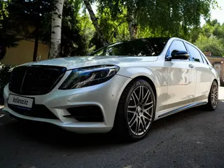 Mercedes-Benz S 400