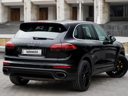 Porsche Cayenne 2014 года за 26 900 000 тг. в Алматы – фото 22