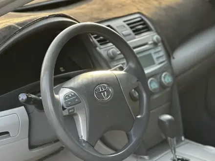 Toyota Camry 2006 года за 5 900 000 тг. в Шымкент – фото 26