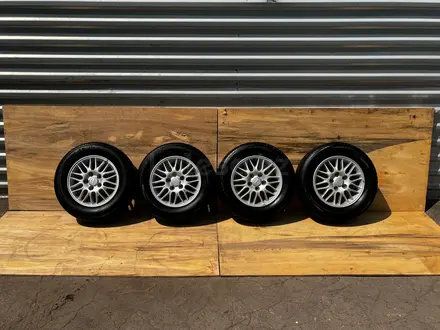 Диски с шинами Мichelin 205/65R15 WA 5*114.3 за 130 000 тг. в Алматы