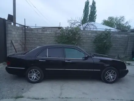 Mercedes-Benz E 240 1999 года за 3 500 000 тг. в Тараз – фото 10